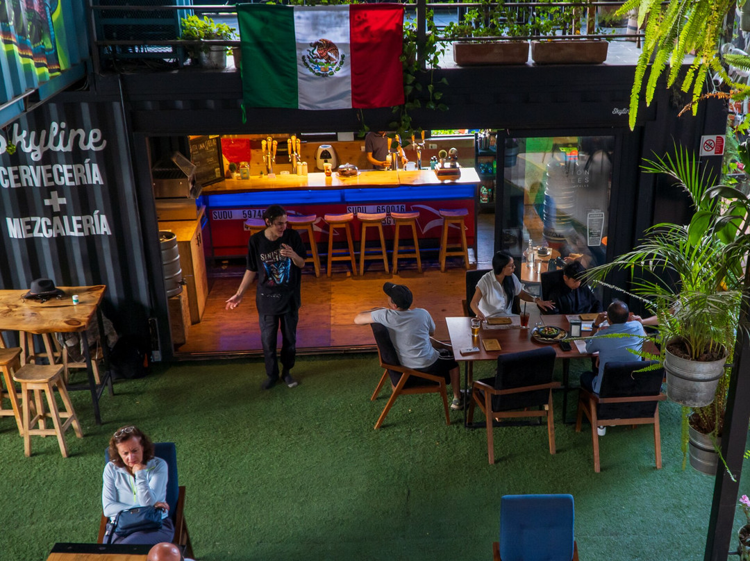 Barrio 28-巴耶－德布拉沃必去景点