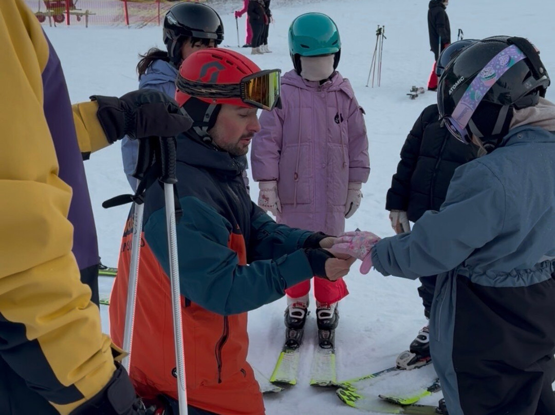 SnowMonkey Ski & Snb School & Rental-什平德莱鲁夫姆林必去景点