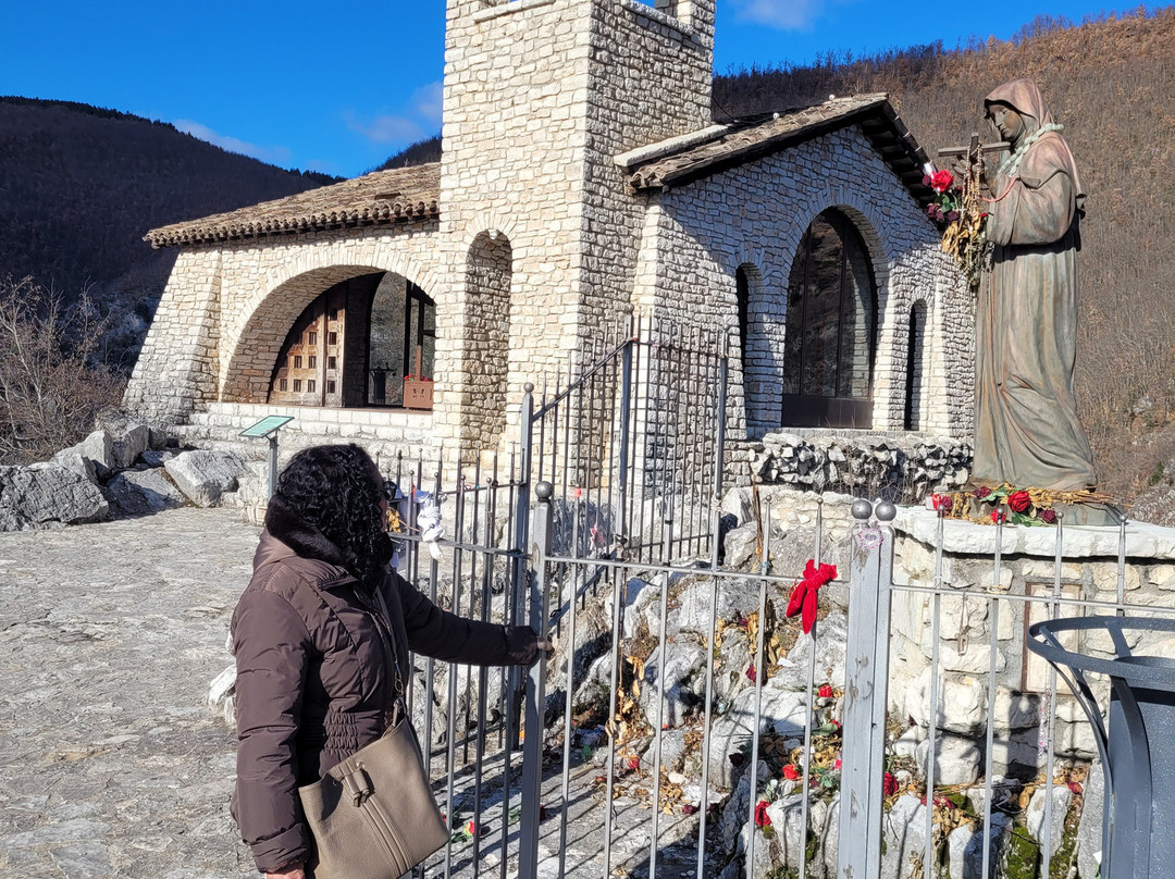 Scoglio della Preghiera-Cascia必去景点