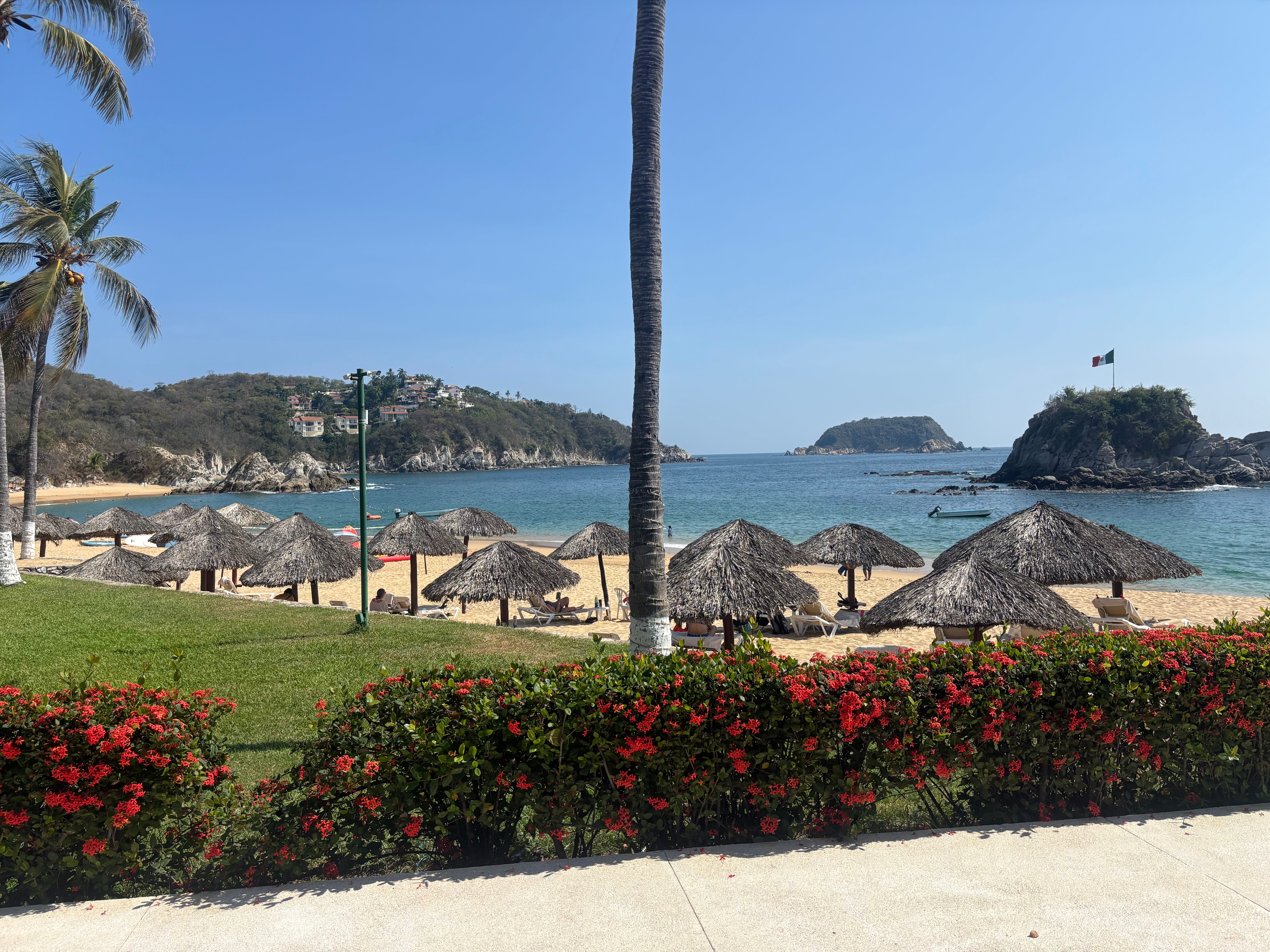 Barceló Huatulco-泳池