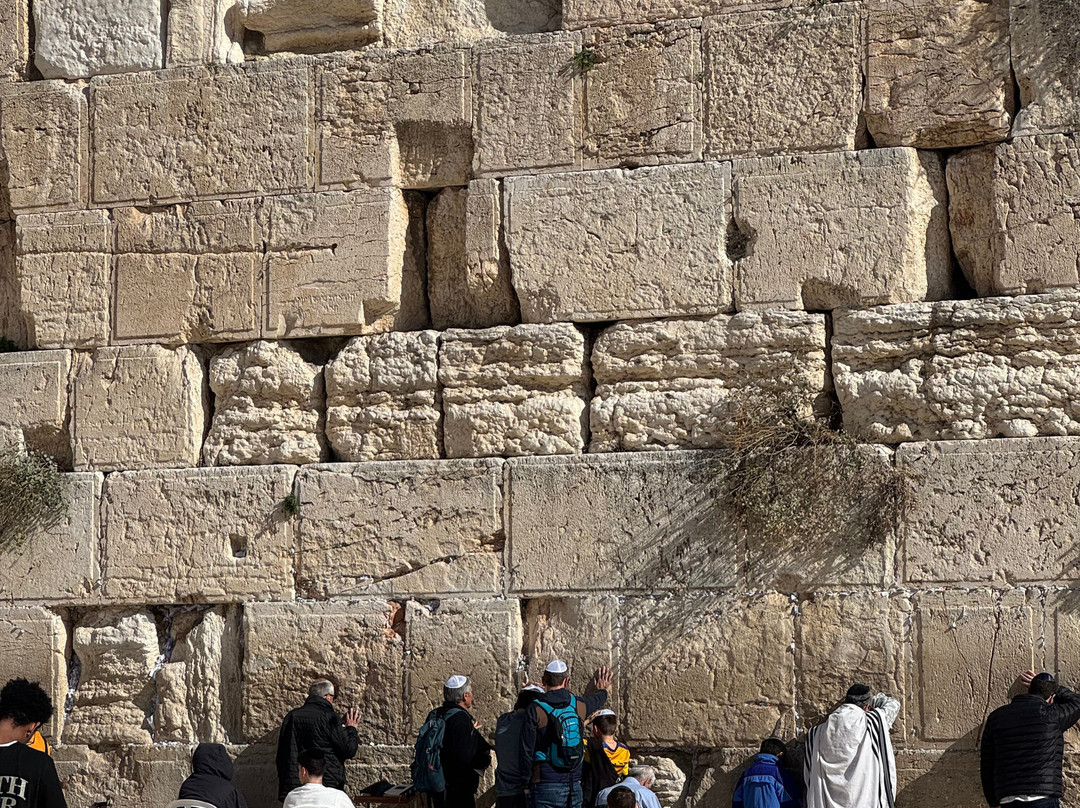 Omri Travel-阿克必去景点