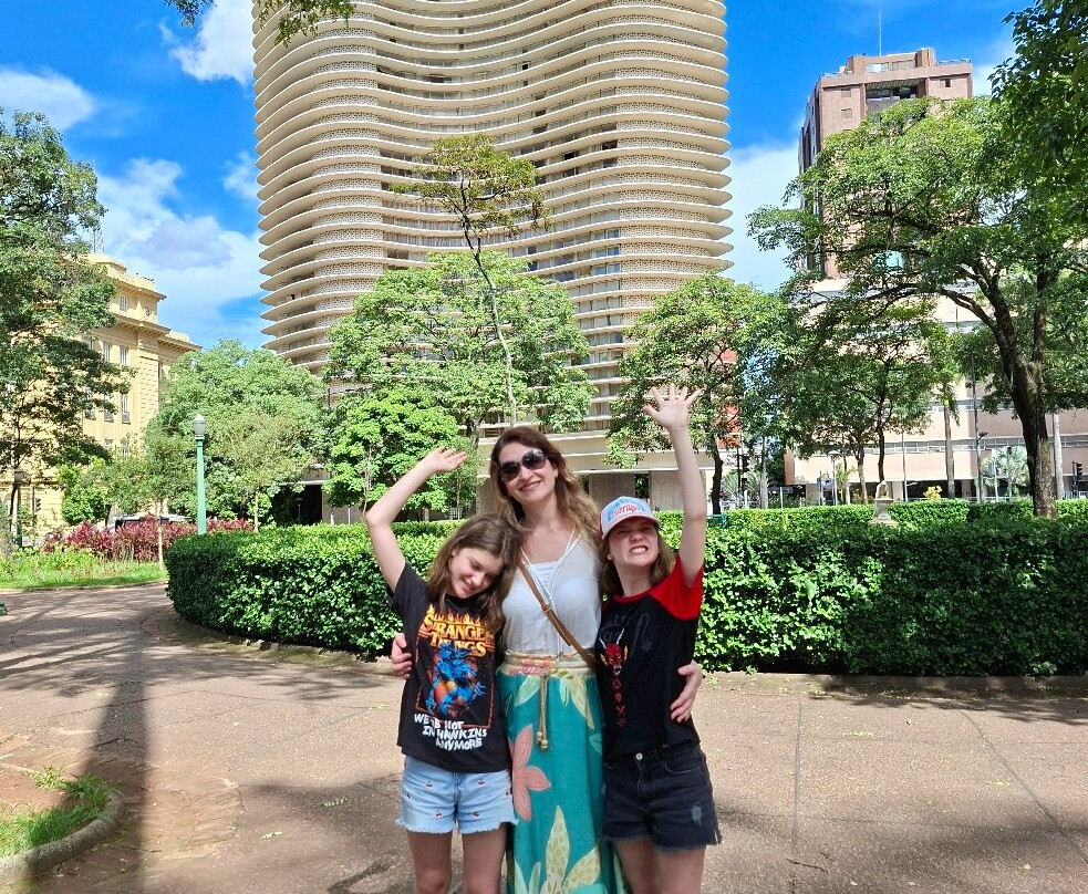 Praça da Liberdade-贝洛哈里桑塔必去景点