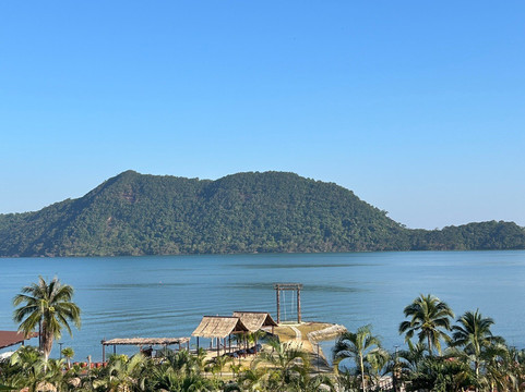 象岛艾雅普拉酒店主图