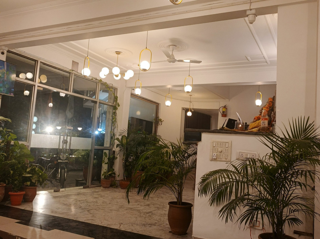 Hotel Maha Luxmi Palace主图