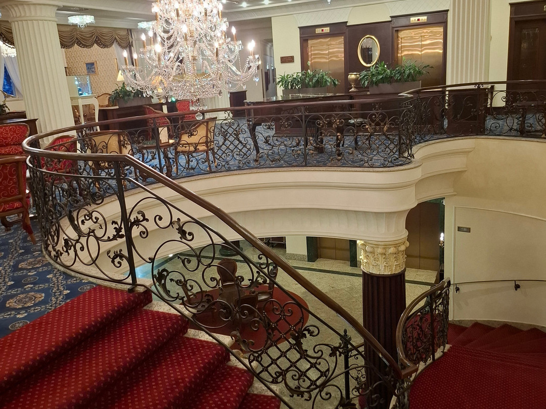 卡尔斯巴德广场酒店主图