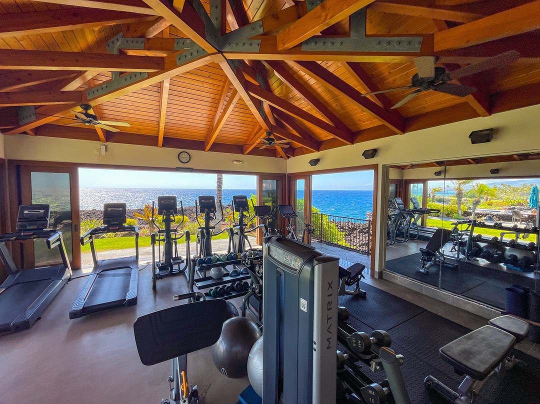 Hali'i Kai by Polu Resorts