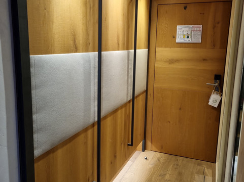 普拉兹霍夫度假酒店主图