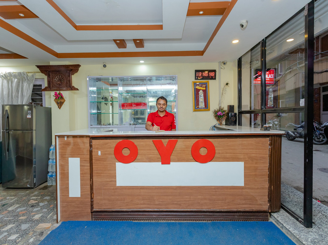 OYO 811 Hotel New Pokhara Palace