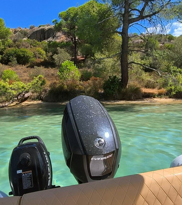 Golden RIB Cruises rent a boat-Vourvourou必去景点