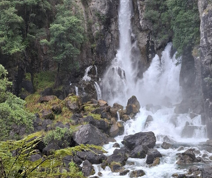 Tarawera Falls-普伦蒂湾大区必去景点