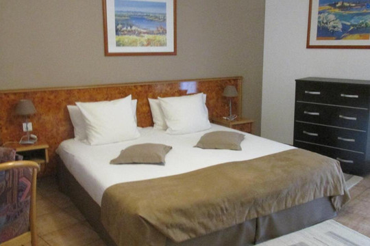 Bartenheim酒店住宿-南阿尔萨斯餐厅酒店