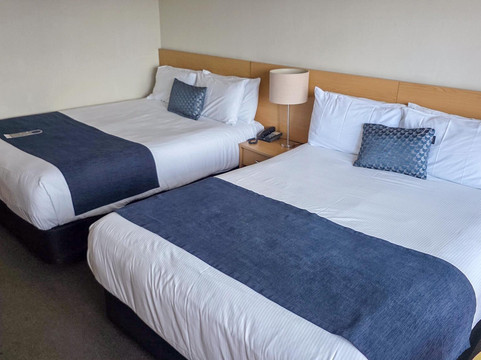 但尼丁君门酒店主图