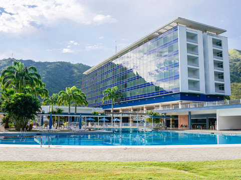 马拉凯万豪高尔夫度假村主图