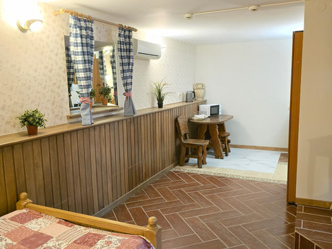 科勒索酒店主图