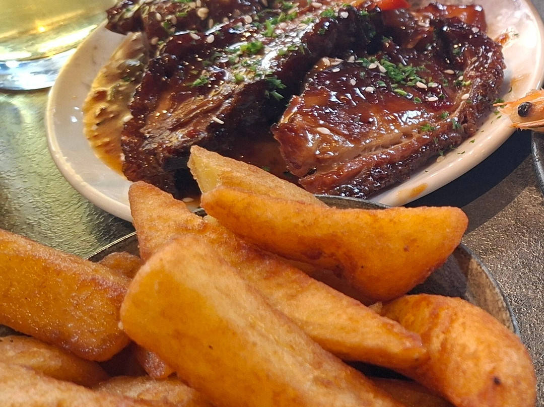 Social Bar And Kitchen