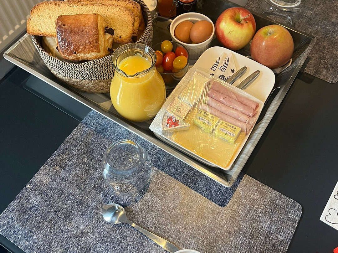 瑞珀斯德拉方丹旅馆主图