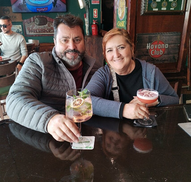 Legends Bar-阿尔布赞拉必去景点