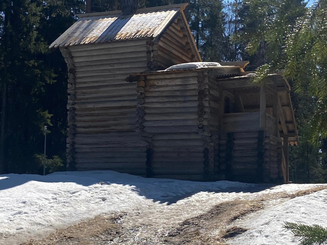 Chapel of Trinity-Malye Karely必去景点