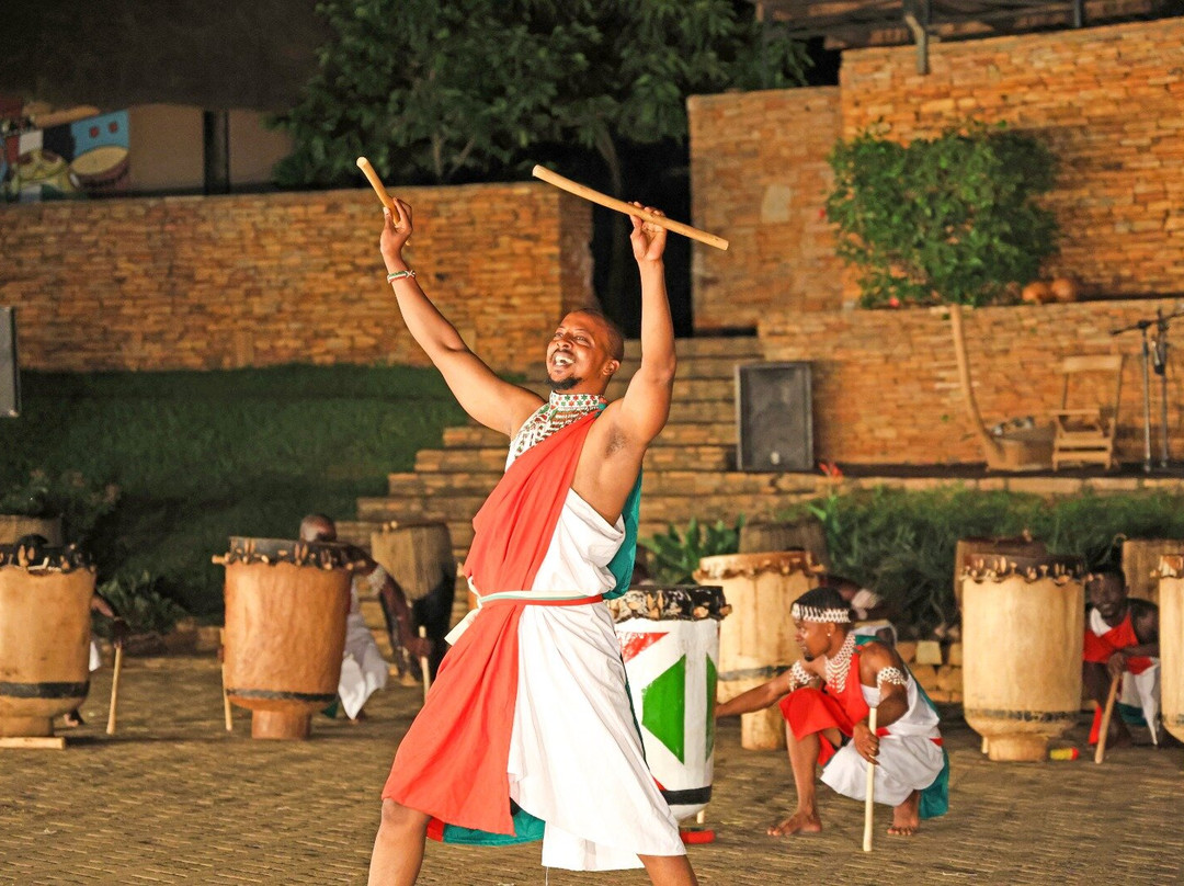 Ndere Cultural Centre-坎帕拉必去景点