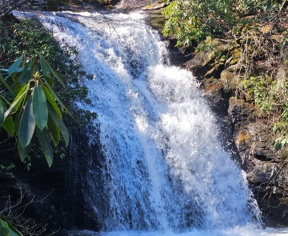 Blue Hole Falls-Hiawassee必去景点