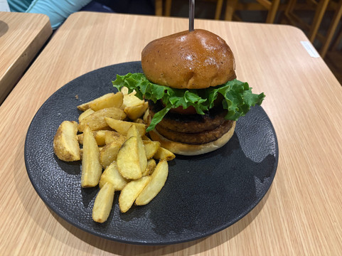 Japanese Food Wagyu Restaurant (Halal)