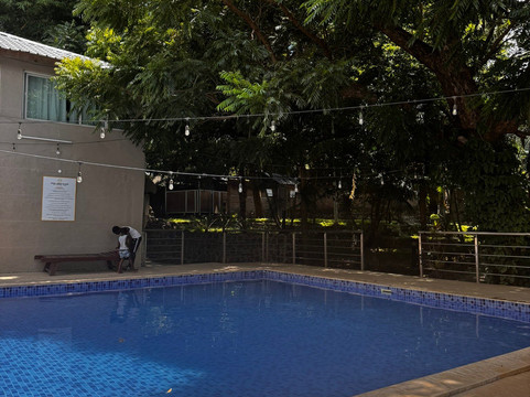 塞伦迪普莲花酒店主图