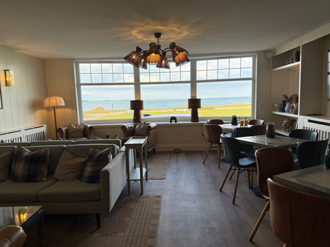 海滨别墅酒店主图