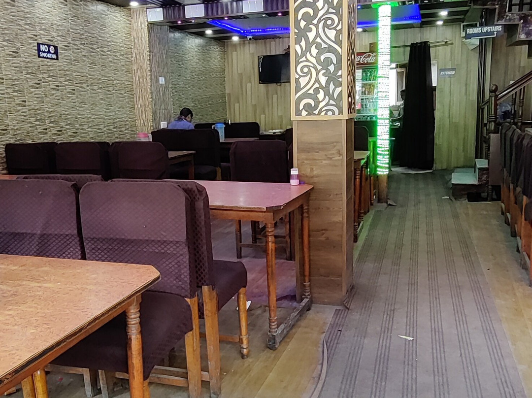 Narinder Punjabi Hotel & Restaurant
