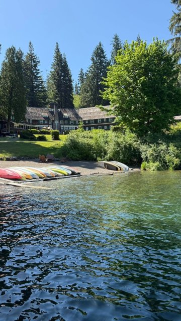 奎纳特湖小屋-官方