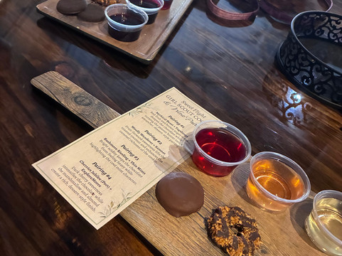 Firehouse Wine Cellars-拉皮德城必去景点