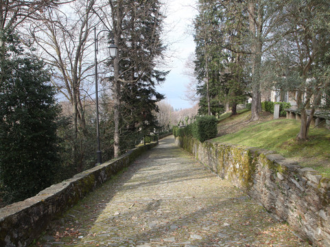 Sacro Monte di Orta-奥尔塔圣朱利奥必去景点