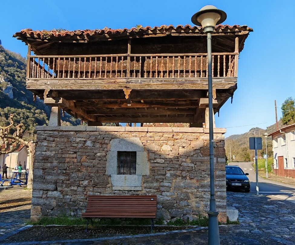 Adventure Hunt Senda del Oso-Villanueva De Santo Adriano必去景点