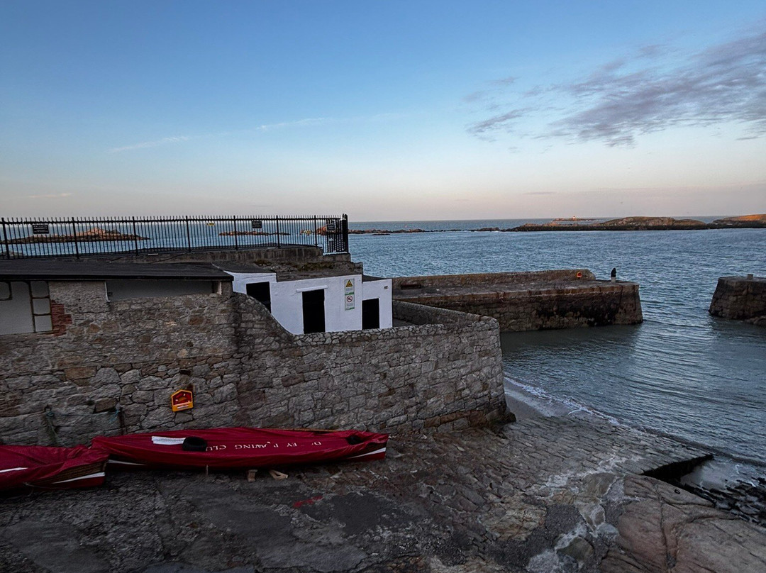 Coliemore Harbour-达尔基必去景点