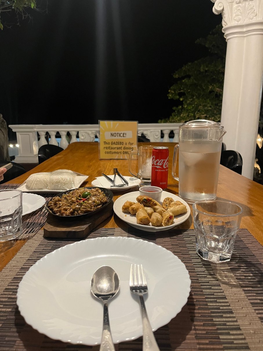 海滩度假村及休闲酒吧 G 酒店-旅行者