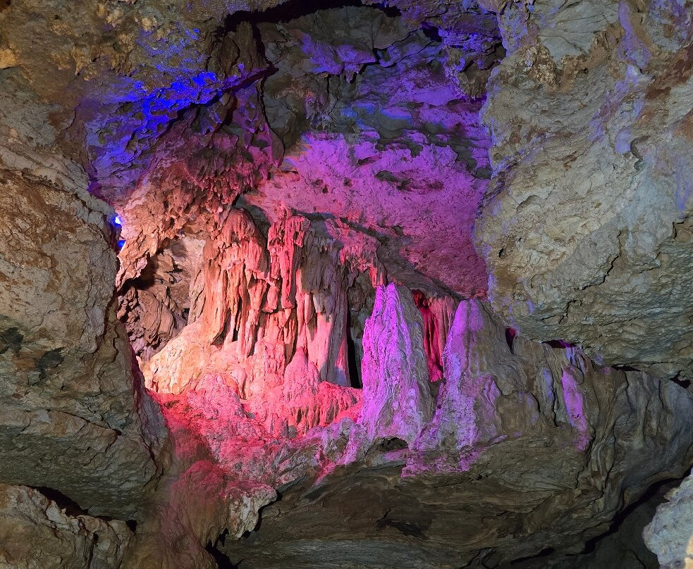 Stark Caverns-Eldon必去景点