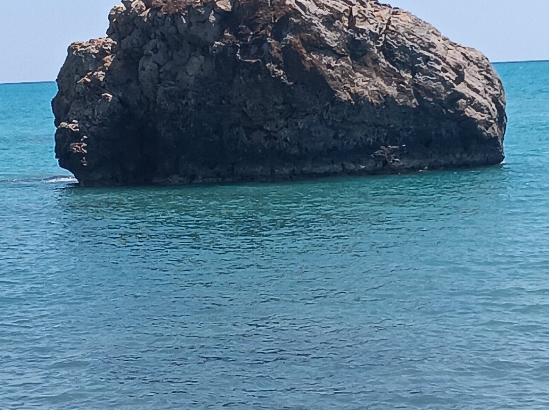 Aphrodite's Rock-库克利亚必去景点