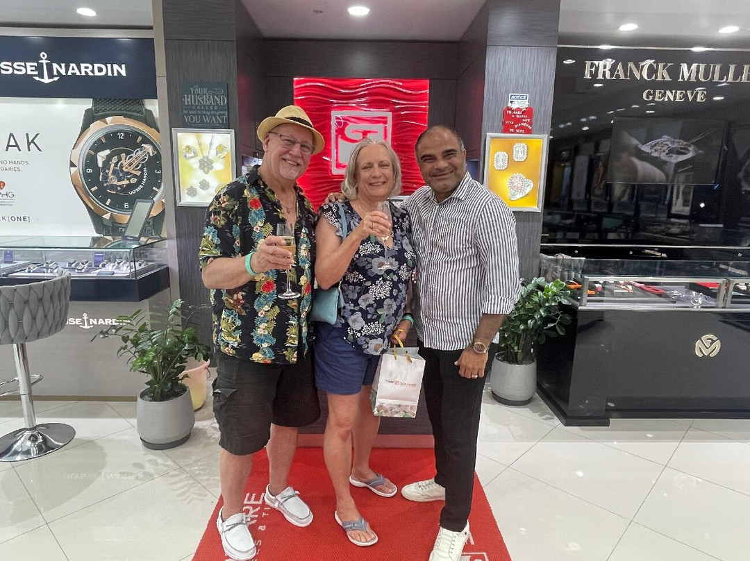 Time Square Aruba-棕榈/鹰海滩必去景点