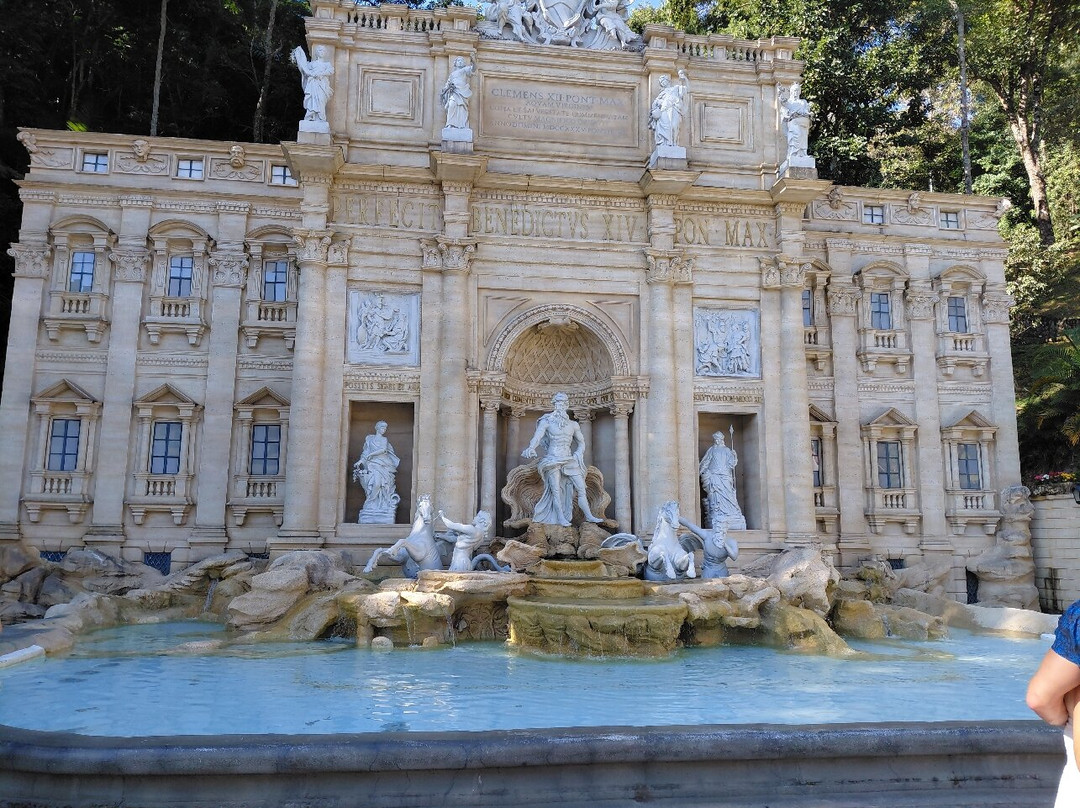 Fontana Di Trevi - Serra Negra/SP-塞拉内格拉必去景点