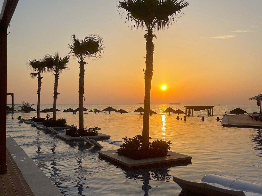 Ajman Hotel & Villas by Blazon Hotels主图