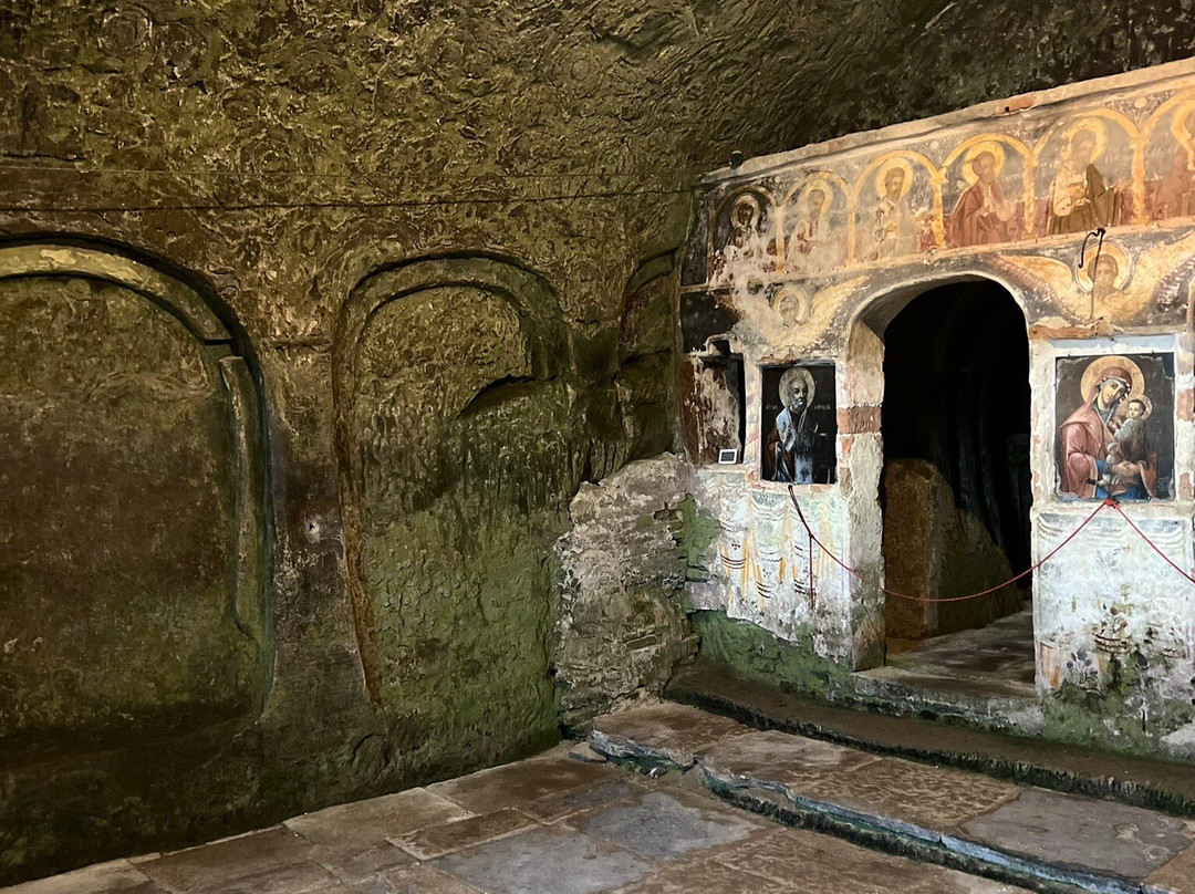 Corbii De Piatra-Jgheaburi必去景点