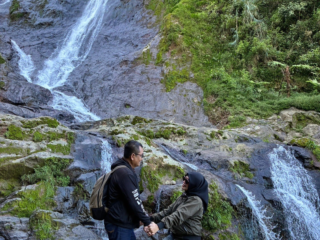 Sikarim Waterfall-Wonosobo必去景点