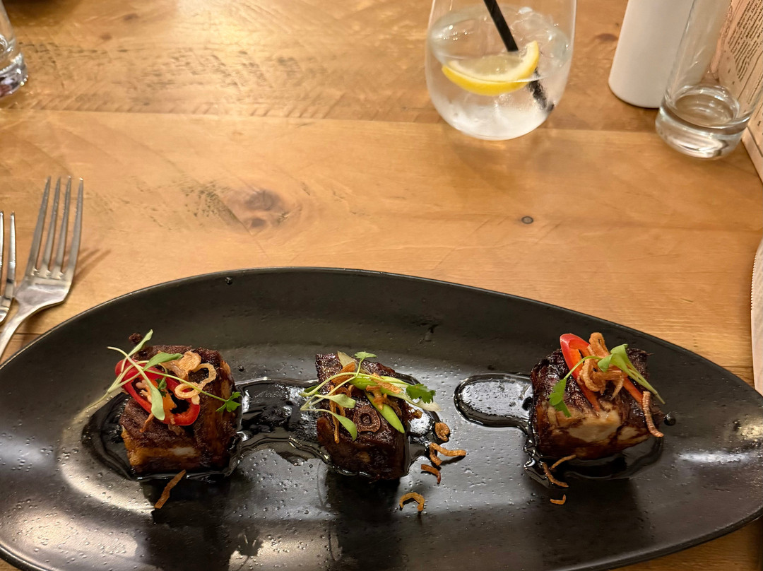 文斯勒德海菲尔酒店主图