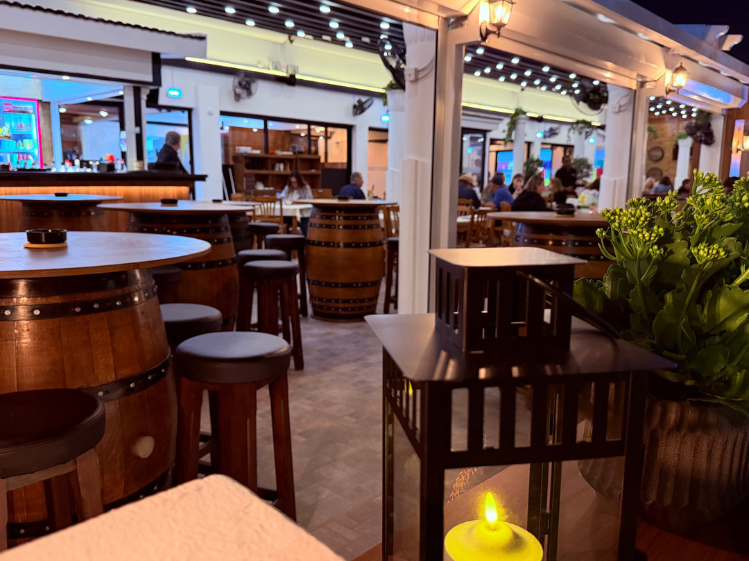 Flames Restaurant and Bar