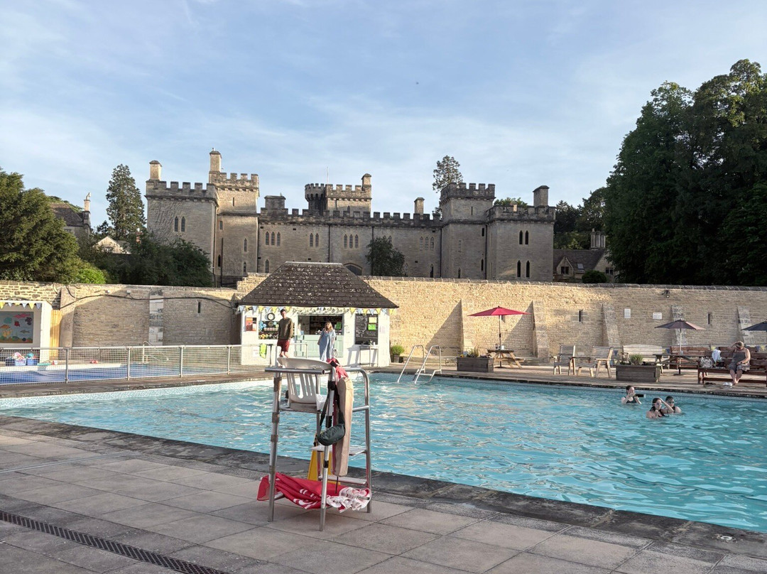 Cirencester Open Air Swimming Pool-赛伦塞斯特必去景点