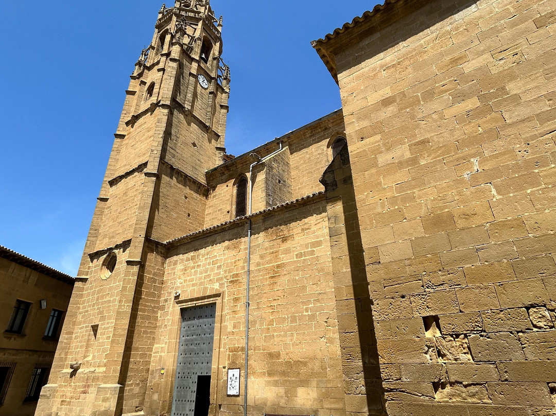 Iglesia de Santa Maria de Sabada-Lastres必去景点