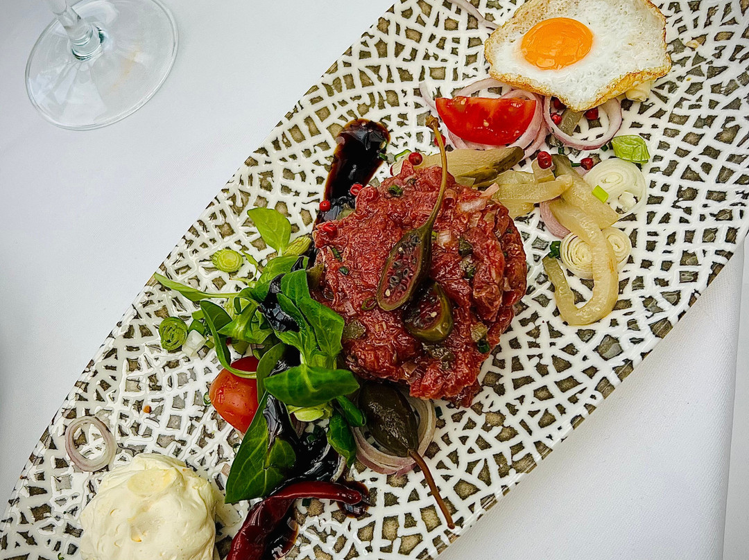 See Restaurant Saag