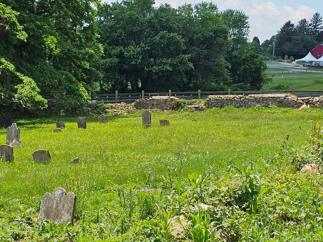 Old Stone Graveyard-Landenberg必去景点