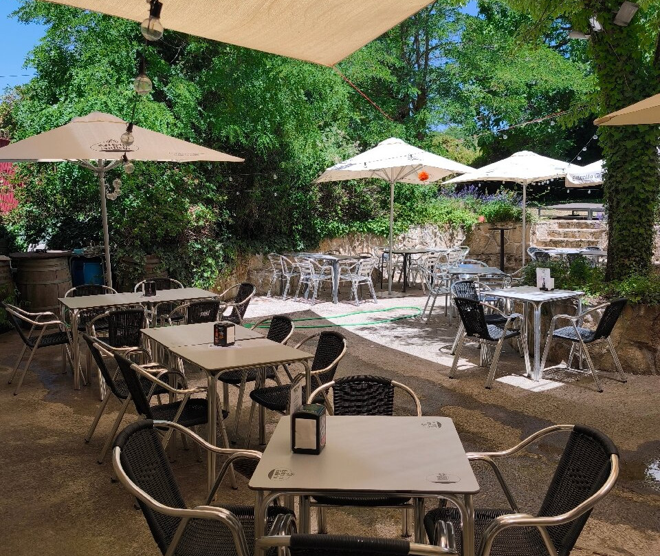 El Patio - Taberna - Terraza Jardin