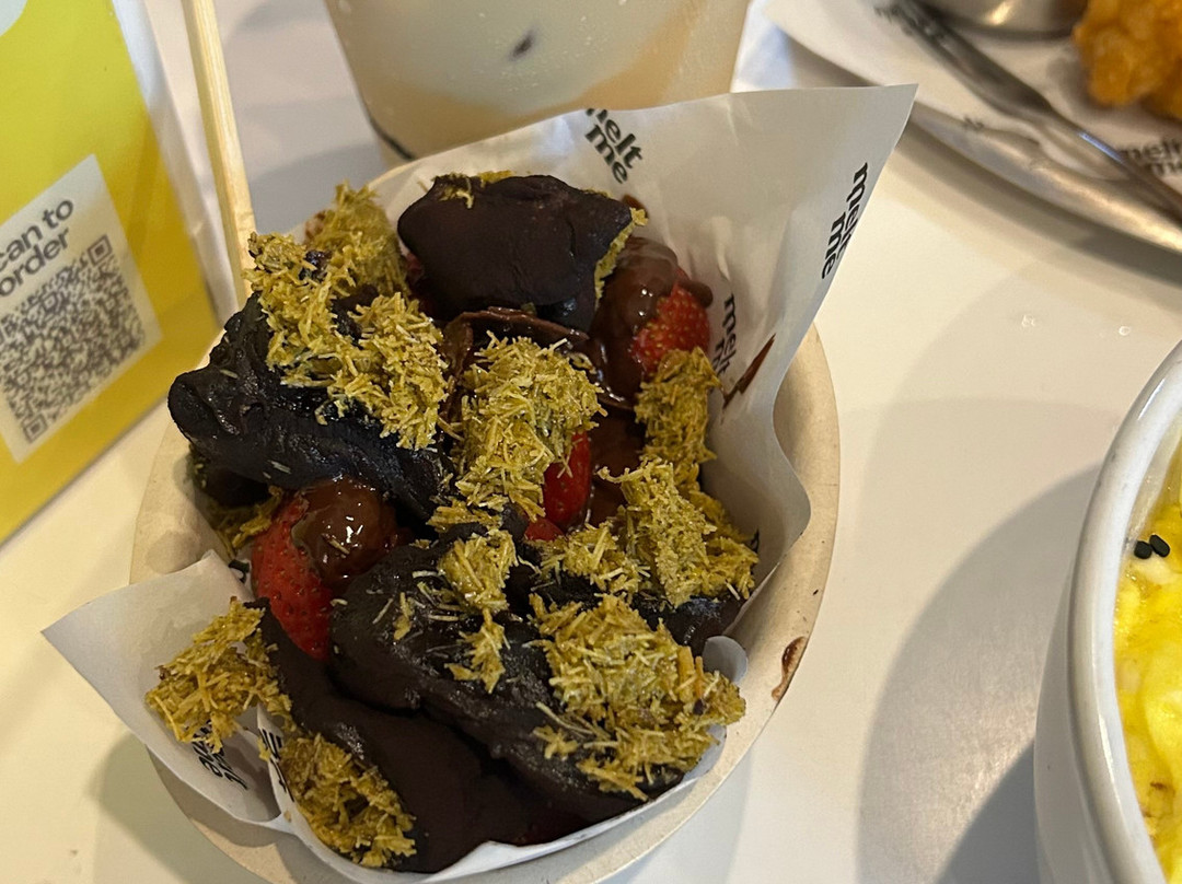 Melt Me Dessert & Coffee Space