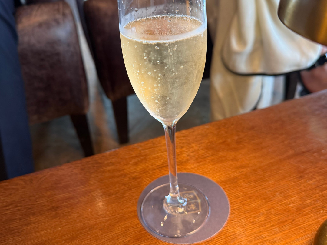 罗蒙湖金美伦堂首选酒店&度假村主图